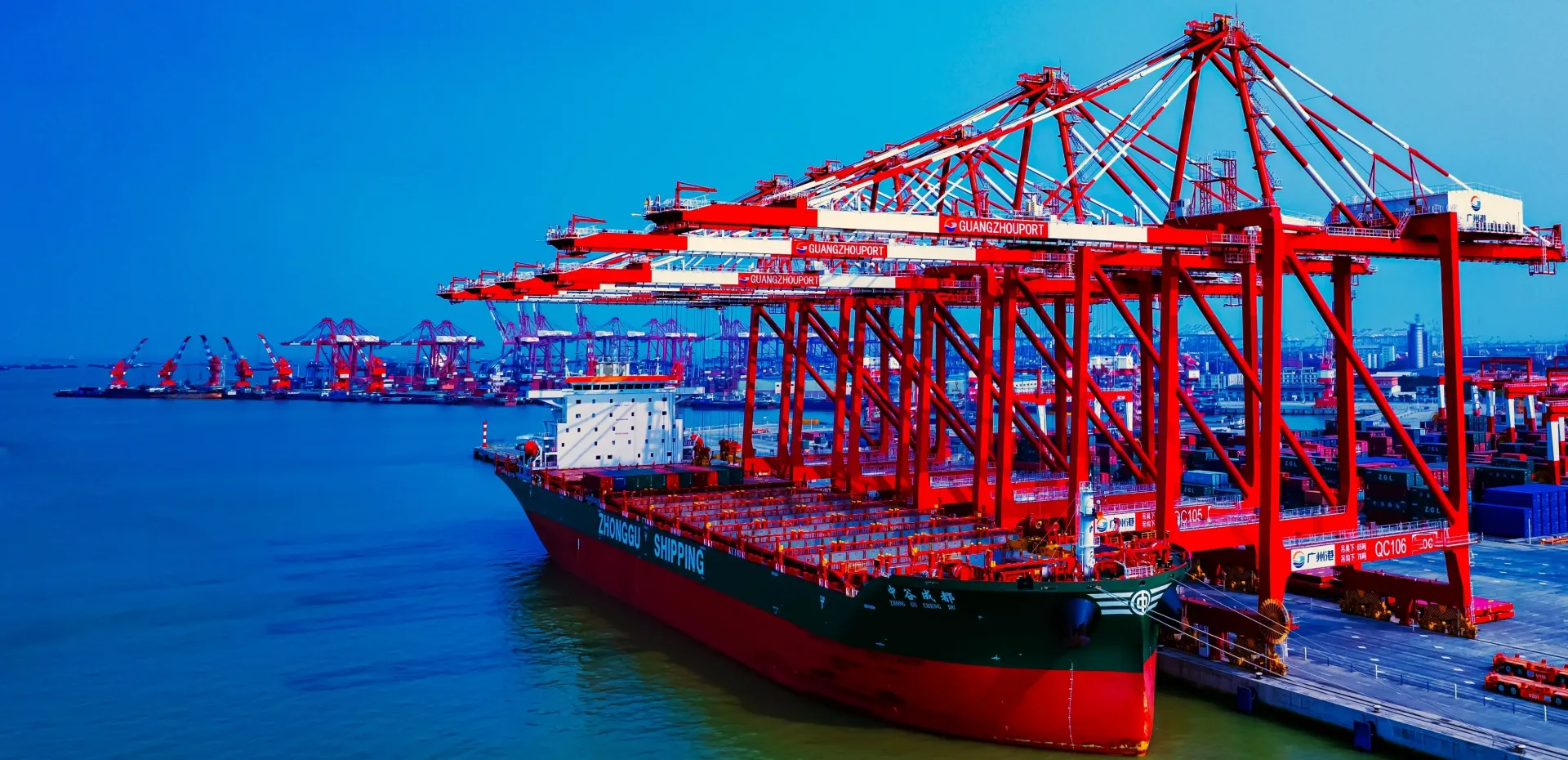 Intelligent Hoisting – Precise Port Boost